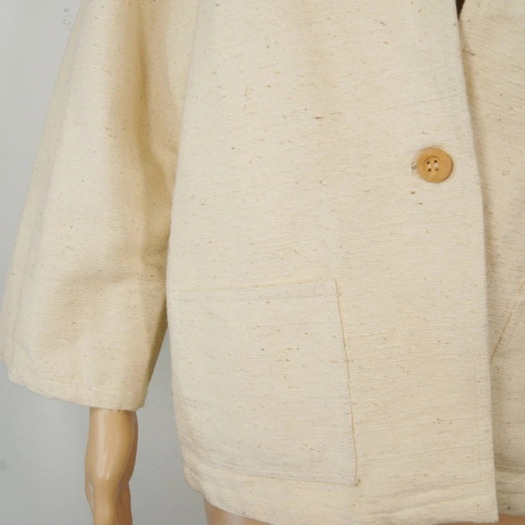 Vintage Cream Blazer - Picture 2 of 7